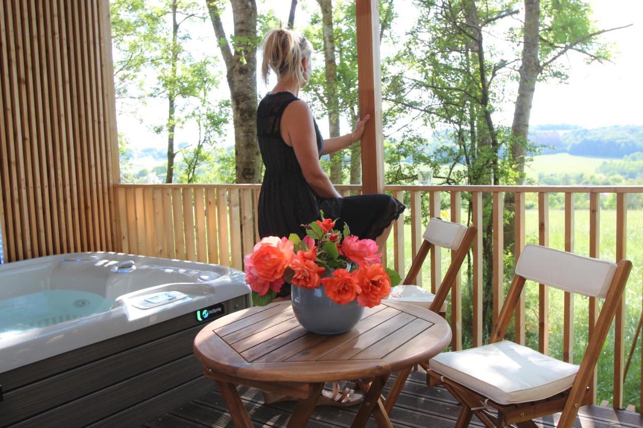 Bed and Breakfast Les Cocons De L'Illon Ville-sur-Illon Exterior foto