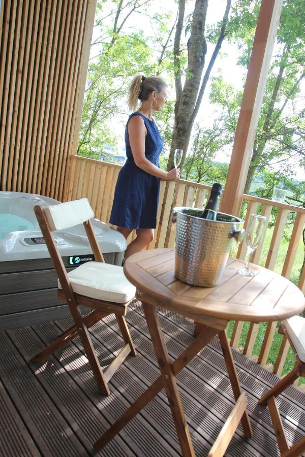 Bed and Breakfast Les Cocons De L'Illon Ville-sur-Illon Exterior foto